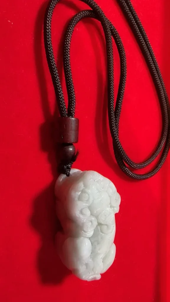 White Jade Pixiu Pendant